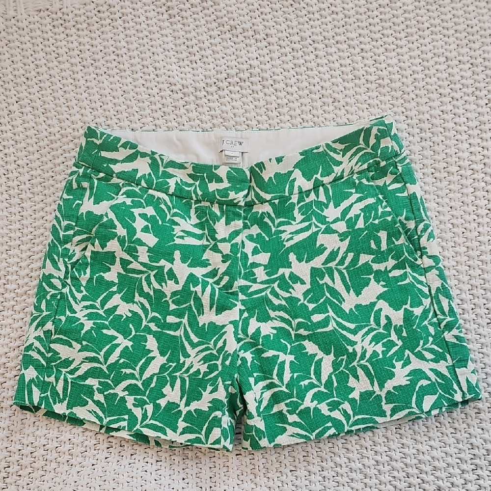 J. Crew Green Leaf Print Women's Bermudas